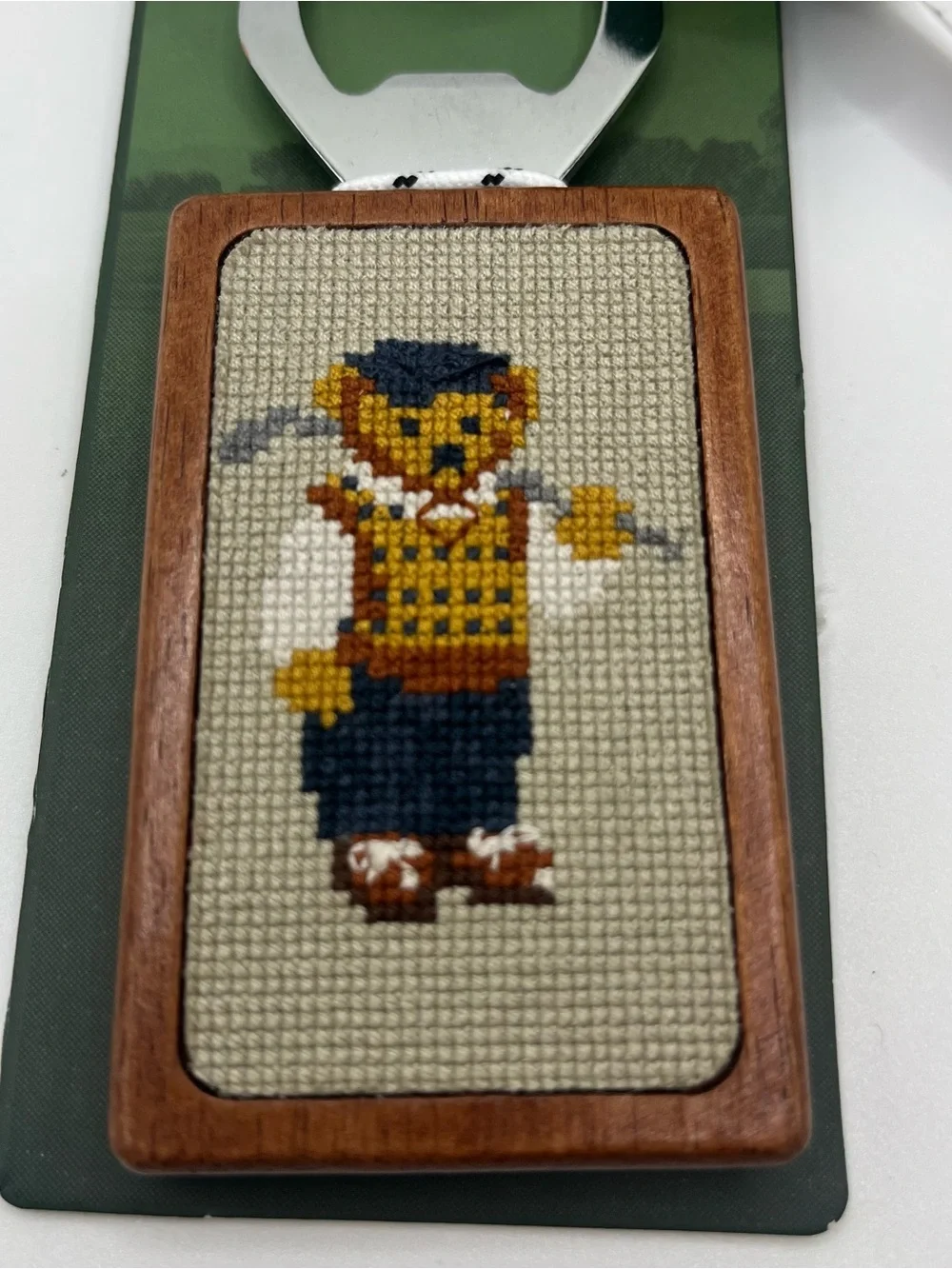NWT Golf Beer Bottle Opener Needlepoint Bear W Club Accessories Gift Idea